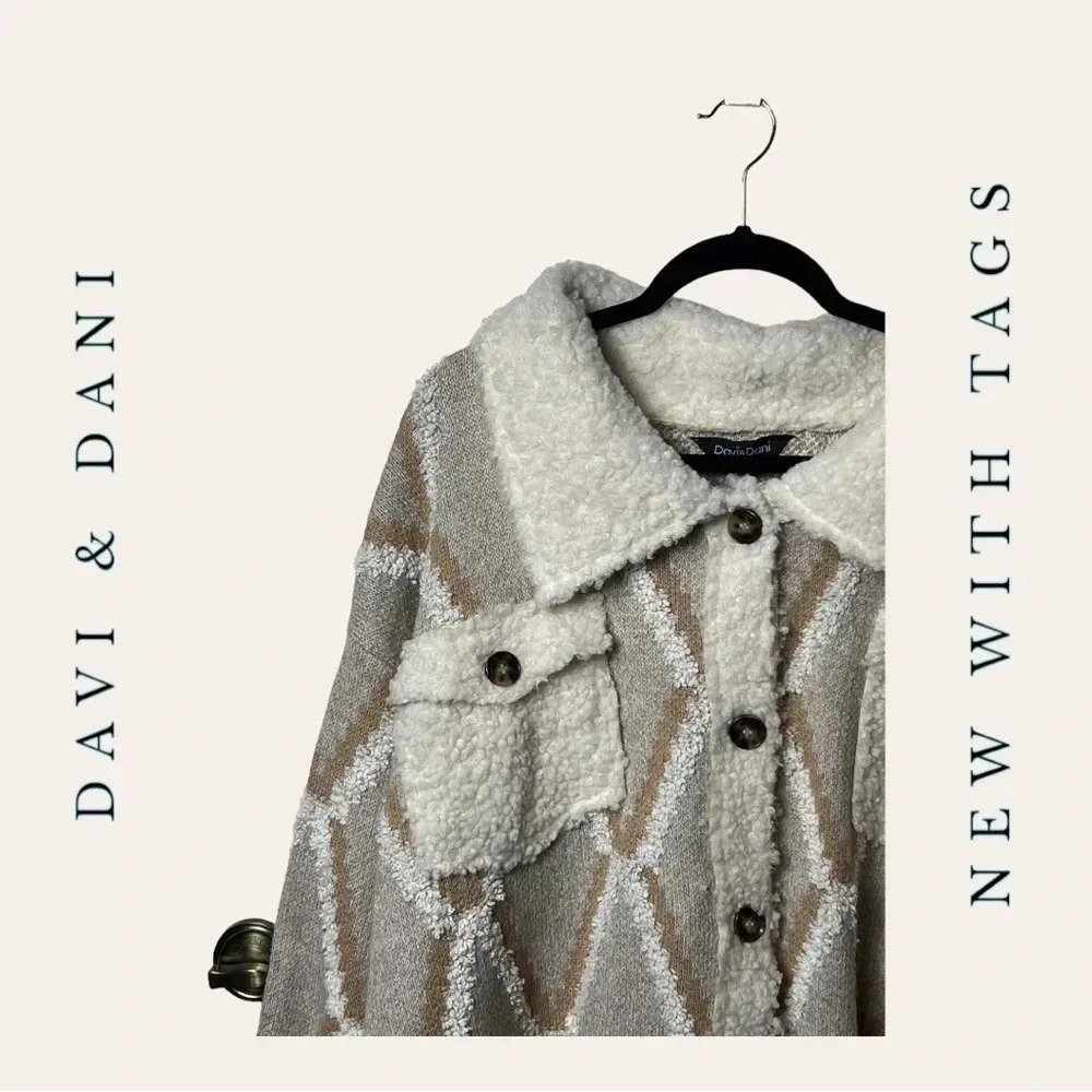 DAVI & DANI FULL BUTTON DOWN SHERPA CARDIGAN TAN/… - image 4